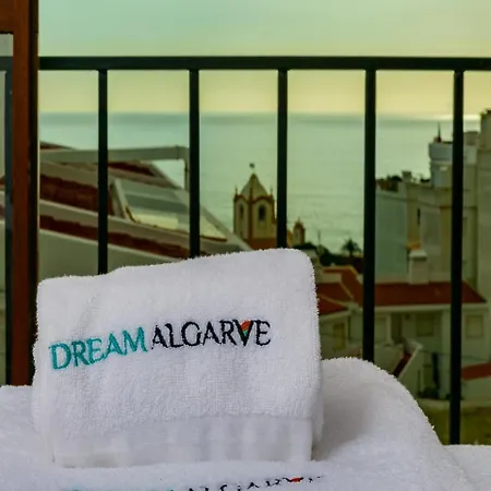 A06 - Seaview 1 Bed Διαμέρισμα *